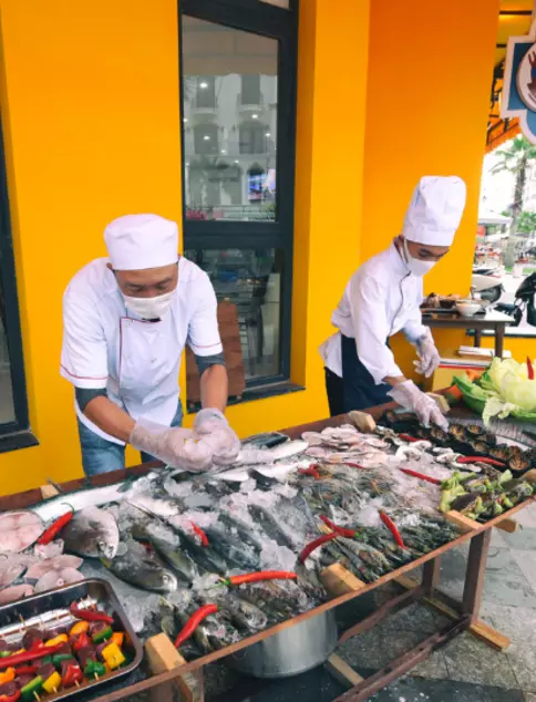 Thế giới hải sản Hàm Ninh